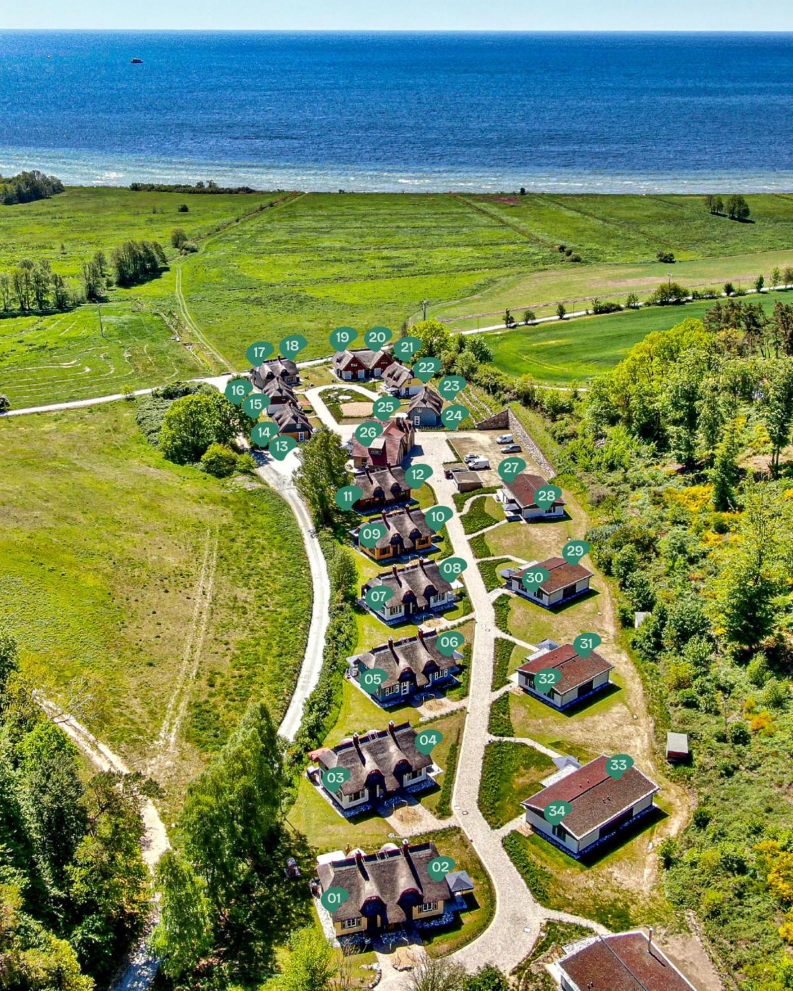 Ferienhaus Strandflieder 05 Feriendorf Klein Stresow Ruegen By Ruyastay Putbus Esterno foto